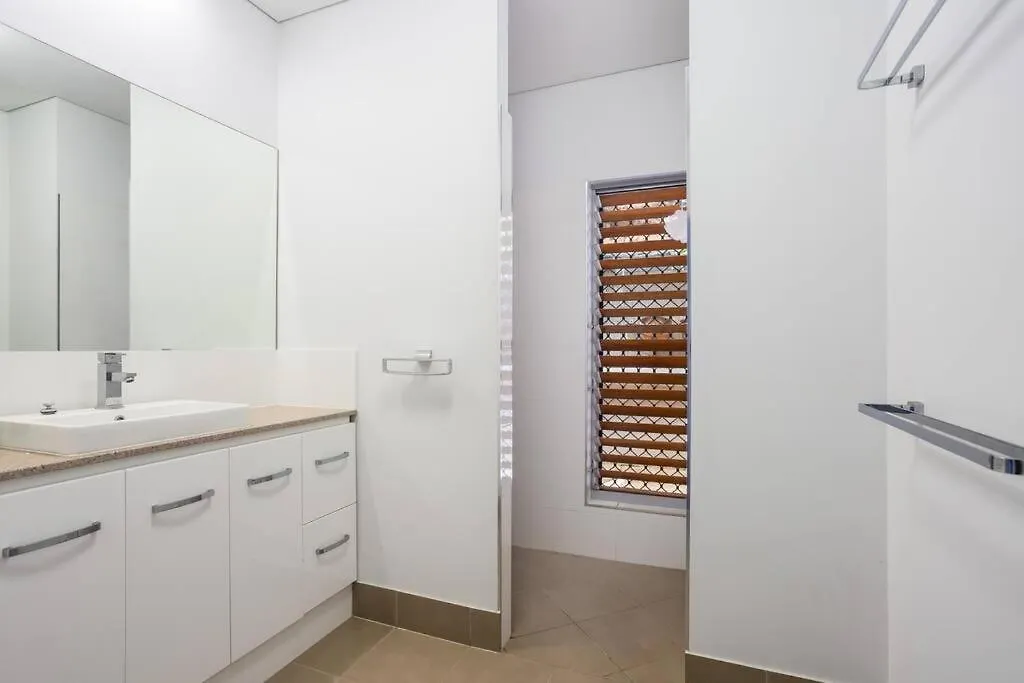On The Very Top Of Cairns - Luxurious Entertainer Bayview Heights