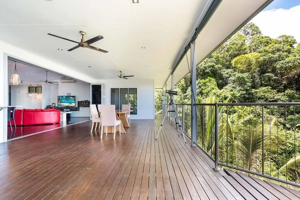On The Very Top Of Cairns - Luxurious Entertainer Bayview Heights